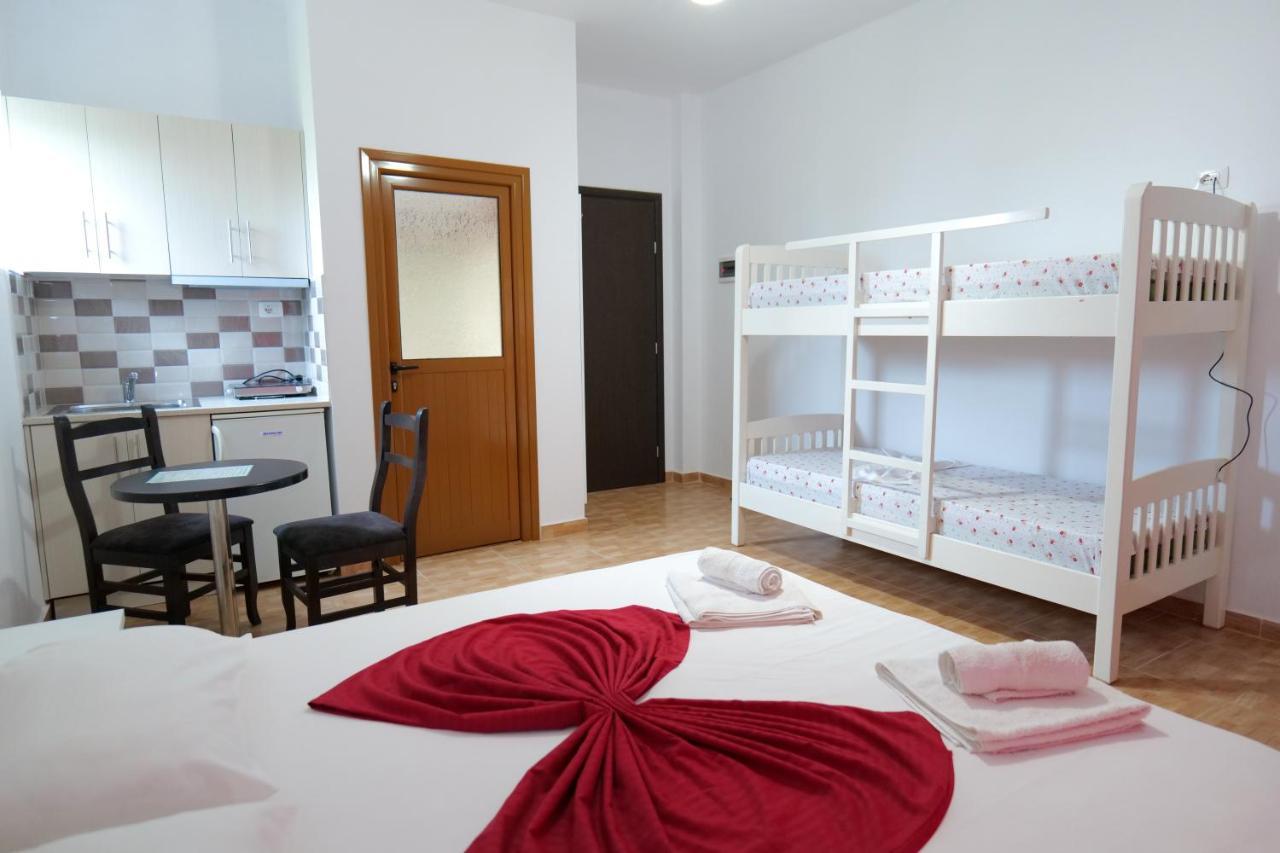 Vila Relax Ksamil Exterior photo
